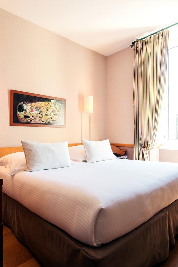 Hotel Au Logis Des Remparts Saint-Emilion Luaran gambar